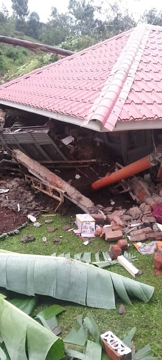 Tile house collapse.JPEG